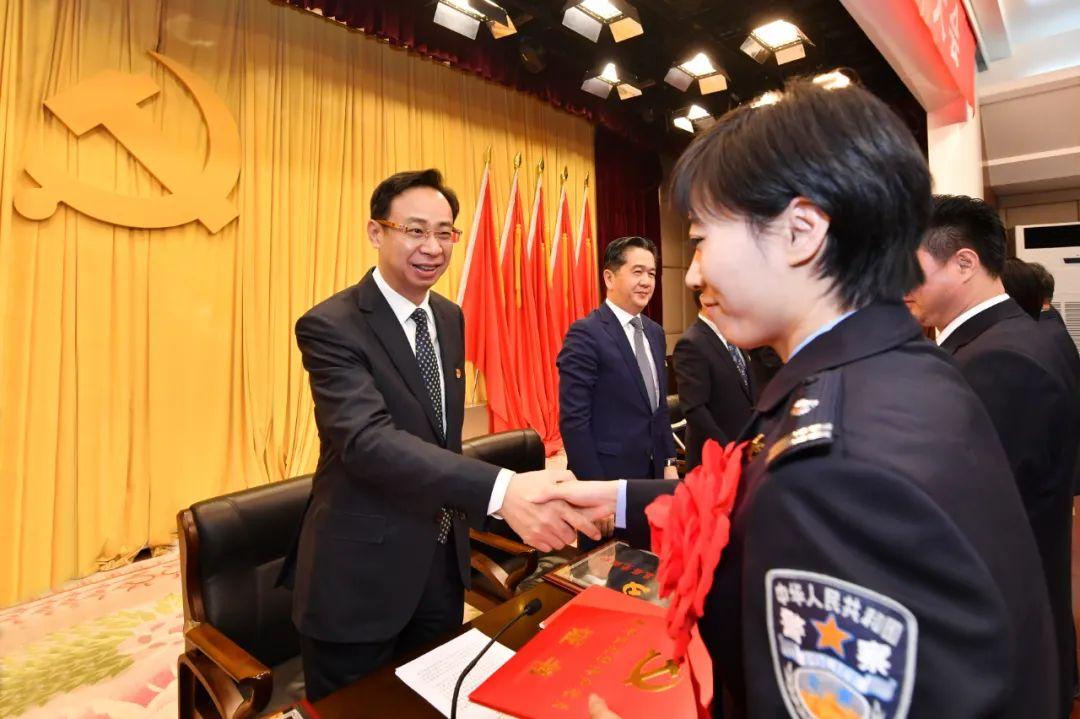 最新肺炎疫情最新报告，全球抗击疫情的挑战与希望